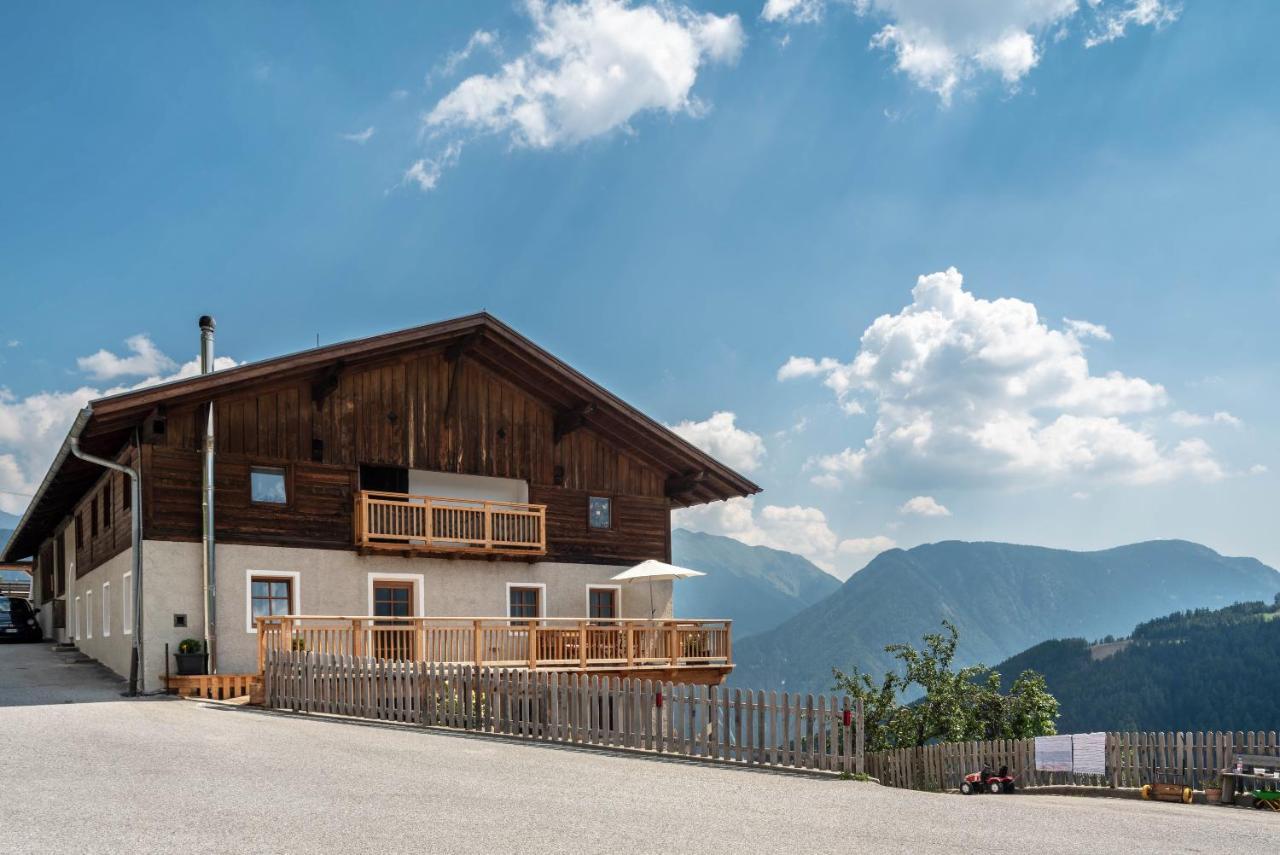 Sparberhof Exklusive คัมโป ดิ เทรนส์ ภายนอก รูปภาพ
